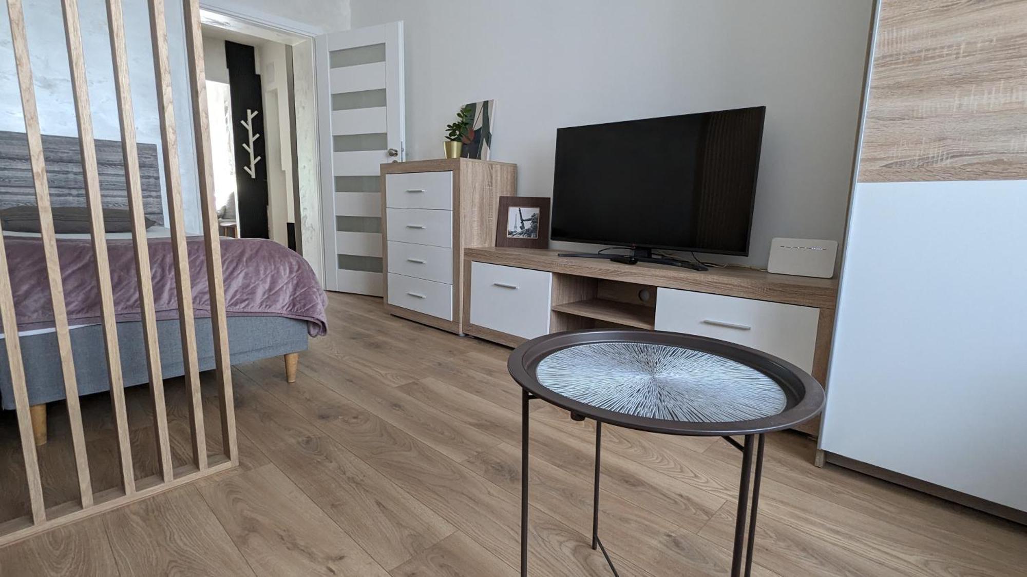 Kalwaryjska Spot Apartment In A Good Location Krasków Eksteriør bilde